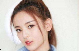 娱乐圈八卦女星最新爆料,揭秘某当红明星不为人知的秘密  第2张 娱乐圈八卦女星最新爆料,揭秘某当红明星不为人知的秘密  第2张